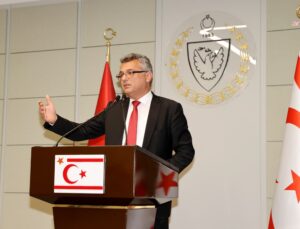 Erhürman: Büyük Zafer, tarihin akışını değiştiren eşsiz bir dönüm noktasıdır