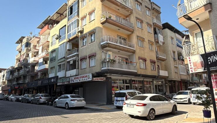 Eşini boğmaya çalışan koca tutuklandı