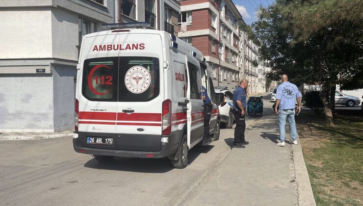 Eskişehir’de seyyar satıcıya bıçaklı saldırı
