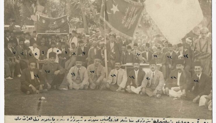 Gaziantep’e Cumhuriyet dönemi fotoğrafları armağan edildi