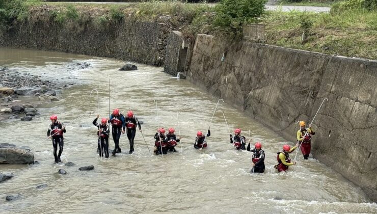 Giresun’da selde kaybolan 2 kişi aranıyor
