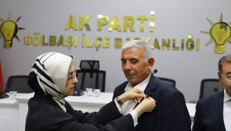 Gölbaşı’nda 6 CHP’li meclis üyesi AK Parti’ye geçti