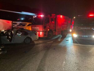Hatay’da TIR’a Çarpan Otomobil ve Otobüs Kazası: 2 Kişi Hayatını Kaybetti
