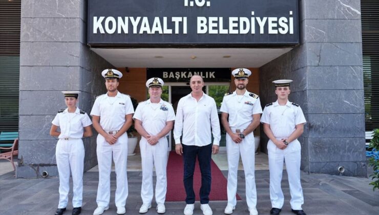 İtalyan Deniz Kuvvetleri Konyaaltı’nda