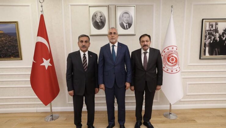 Kamu-Sen’den Bakan Işıkhan’a Kapsamlı Ziyaret: PTT, Zam ve Emekli Maaşları Masada