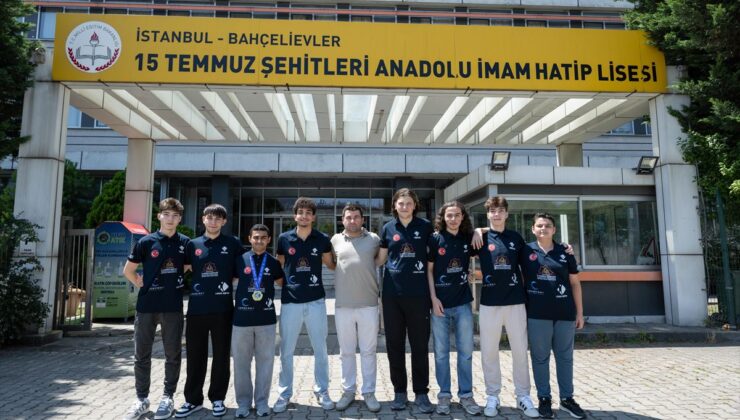 Kanadalı Öğrencilerden Robotikte Dünya Dereceleri