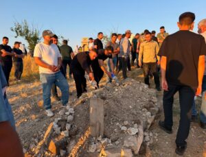Kayseri’deki Kazada Yaşamını Yitiren Baba ve Oğul Yan Yana Toprağa Verildi