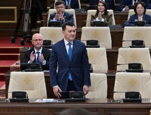 Kazakistan’da ilk cumhurbaşkanı yardımcısı Erlan Karin oldu
