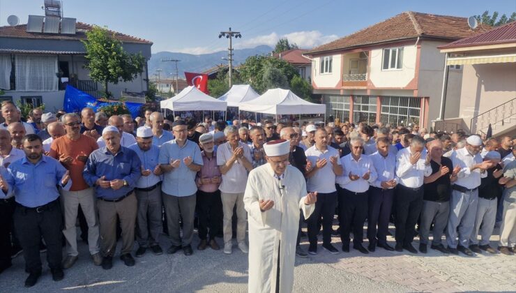 Kelkit Çayı’nda Kaybolan İlker Parlak İçin Gıyabi Cenaze Namazı Kılındı