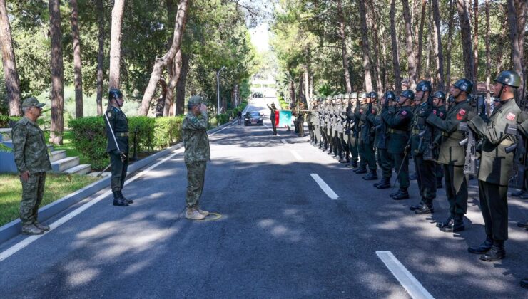Kıbrıs Türk Barış Kuvvetleri’nde devir teslim töreni