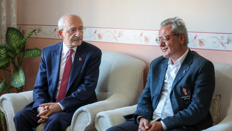 Kılıçdaroğlu, Gazeteci Kırçuval’ın Ailesine Taziye Ziyaretinde Bulundu