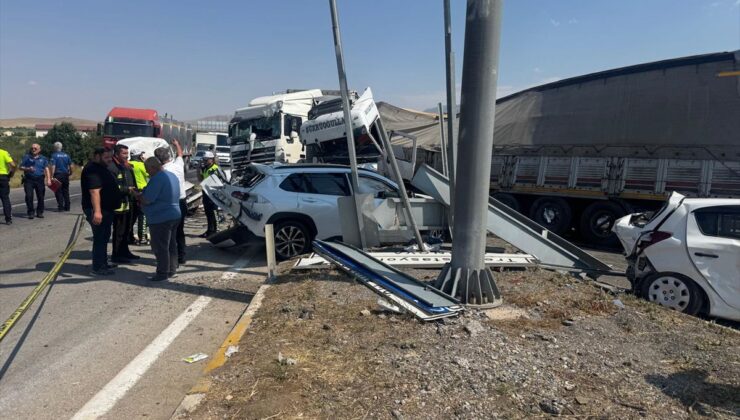 Konya’da Tır Kazası: 1 Ölü, 9 Yaralı