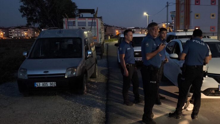 Kütahya’da Boşanma Aşamasındaki Koca Eşini Bıçakladı