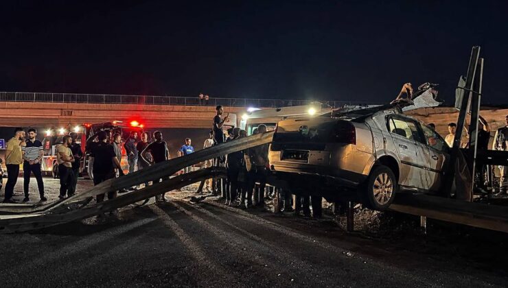 Malatya’da Ehliyetsiz Sürücünün Kullandığı Otomobil Refüje Çarptı: 17 Yaşındaki Genç Hayatını Kaybetti