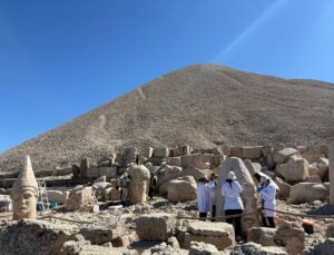 Nemrut Dağı’na Nanoteknolojik Koruma: 5 Yıllık Restorasyon Başladı