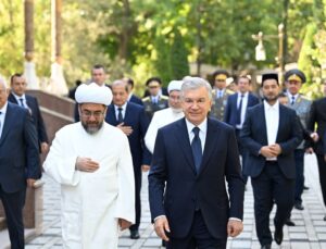 Özbekistan’da Siyasi Baskı Kurbanları Anıldı