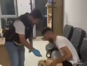 Protez Bacakta Uyuşturucu: 830 Gram Metamfetamin Ele Geçirildi