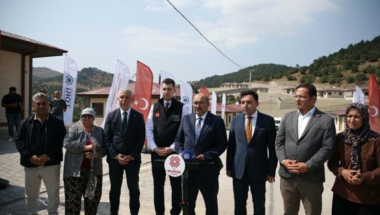 Sındırgı’da Deprem Konutları İçin Kura Çekimi Yapıldı