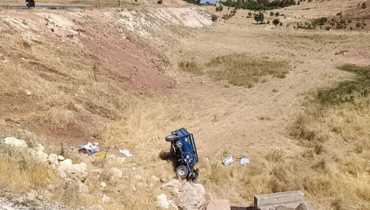 Şırnak’ta tarım aracı şarampole devrildi: 1 ölü, 4 yaralı