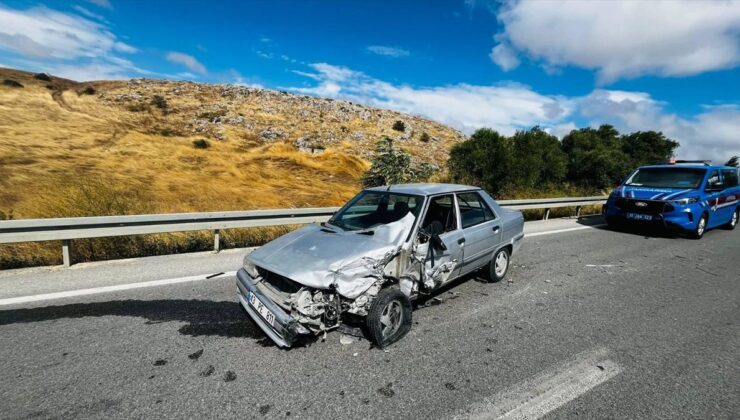 Söğüt’te Tır-Otomobil Çarpışması: 1 Yaralı