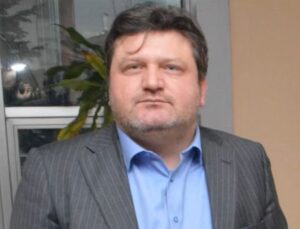 Soner Yılmaz evinin bahçesinde silahlı saldırıya uğradı