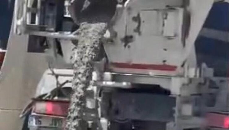 Sultangazi’de beton mikseri yola beton döktü, trafikten men edildi