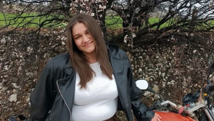 Tefenni’de Motosiklet-Otomobil Çarpışması: 18 Yaşındaki Sürücü Hayatını Kaybetti