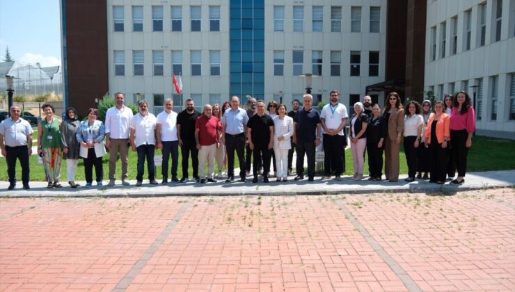 TOGÜ Rektörü Sağlık Bilimleri Fakültesi Personeliyle Buluştu