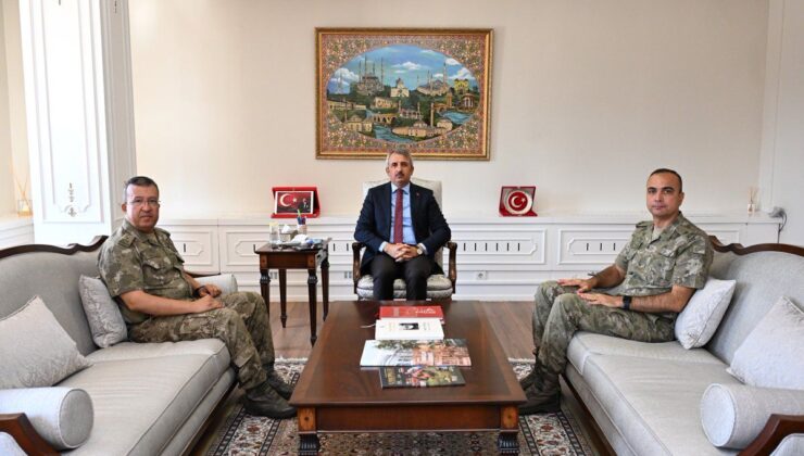 Tümgeneral Kolcu ve Tuğgeneral Sarp’tan Edirne Valisi Sezer’e ziyaret