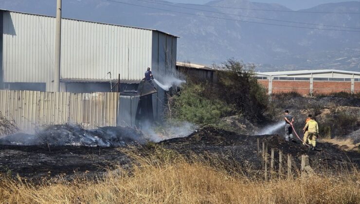 Turgutlu’da fabrika yangını kontrol altında