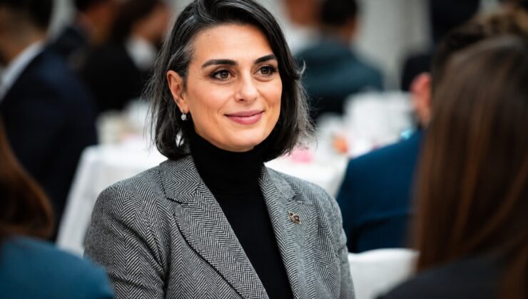 Tutuklu Üsküdar Belediye Başkanı Sinem Dedetaş görevden uzaklaştırıldı