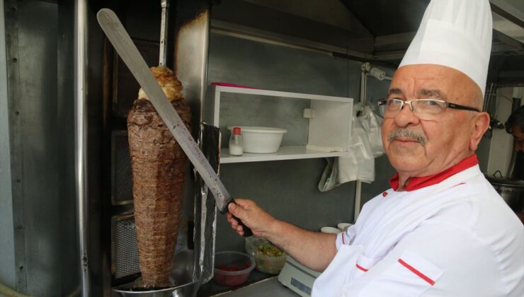 Üç kuşak aynı lokantada mesai yapıyor
