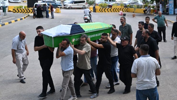 14 Yaşındaki Nisa Törer Son Yolculuğuna Uğurlandı