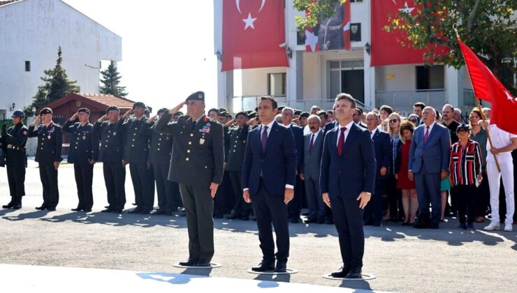 Atatürk’ün Gelibolu ziyaretinin 98. yılı törenle kutlandı