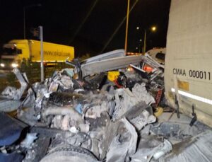 Bursa’da zincirleme kaza; 1 ölü, 7 yaralı