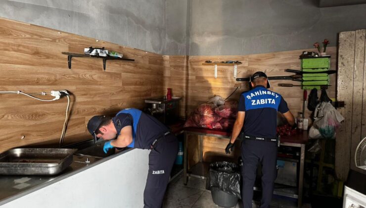 Gaziantep’te 500 Kilogram Sağlıksız Ciğer ve Et Ürünü İmha Edildi