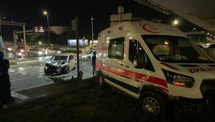 Kayseri’de Ambulans ile Otomobil Çarpıştı: 6 Yaralı