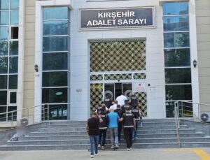 Kırşehir’de nitelikli yağma operasyonu: 4 tutuklama
