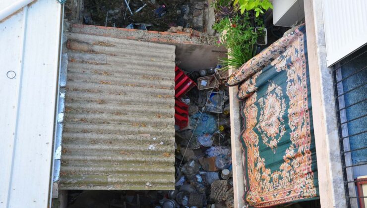 Manisa’da çöp ev kabusu: 10 yıldır dayanılmaz koku