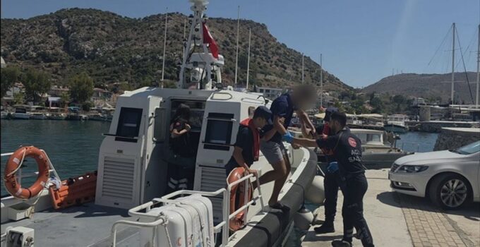 Marmaris açıklarında yatta yaralanan kişinin tıbbi tahliyesi gerçekleştirildi
