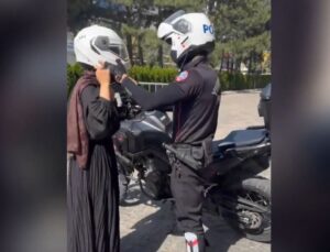 Polisler KPSS’ye geç kalan adaylara tam zamanında yetişti
