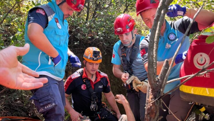 Yaşlı adam 7 metrelik çukura düştü, ekipler kurtardı